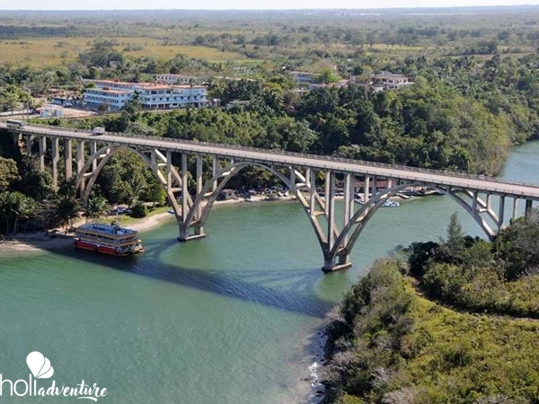 Canímar River-Matanzas-Cuba - “Nature Tour Rio Canimar” en Bus