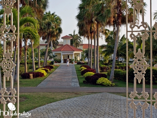 Entrance Hotel View - Paradisus Princesa del Mar Resort & Spa Hotel