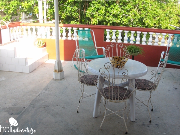 Casa Daylet, AVENIDA 1ra, No. 393. Playas del Este, Habana. Detailed info,  images and location