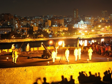 Jeep Tour "HAVANA BY NIGHT + CANNON FIRE CEREMONY"