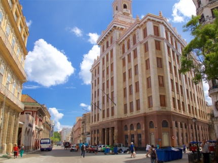 Excursión " Havana Colonial en Avión"
