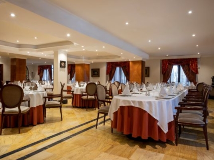 Gourmet Restaurant