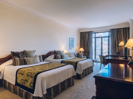 JUNIOR SUITE COLONIAL