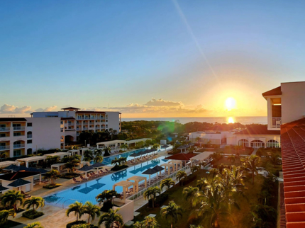 Hotel SANCTUARY GRAND MEMORIES HOLGUÍN - Solo adultos mayores de 18 años