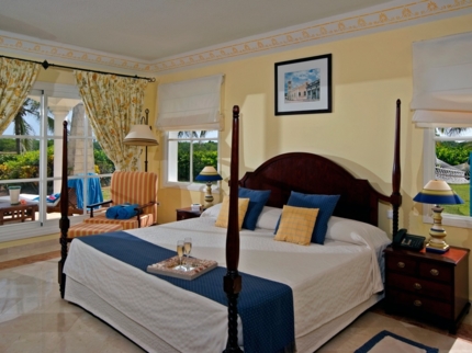 Royal Service Presidential Suite Room