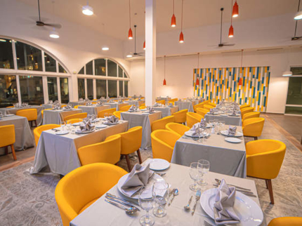 Le Gourmet Internacional Restaurant at Grand Memories Holguín Hotel, Ramón de Antilla, Holguín, Cuba.