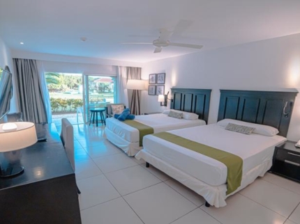 Standard Room at Grand Memories Holguín Hotel, Ramón de Antilla, Holguín, Cuba.