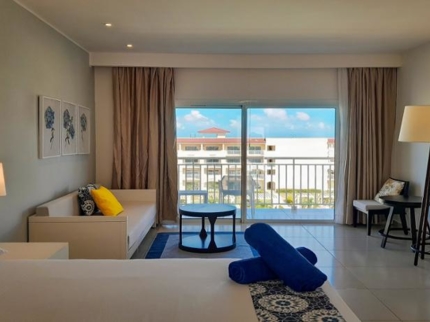 Junior Suite at Grand Memories Holguín Hotel, Ramón de Antilla, Holguín, Cuba.