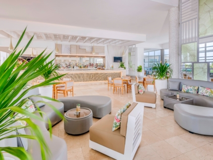 Lobby Bar .