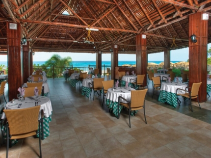 El Mirador Grill Restaurant