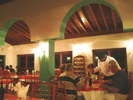 Piazzoleta Buffet Restaurant