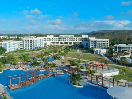 GRAN MUTHU ALMIRANTE BEACH Hotel