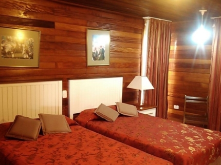 Bungalow Room