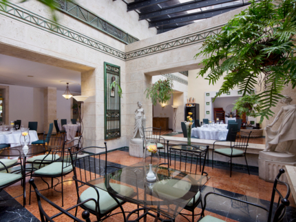 International and Creole Restaurant El Patio