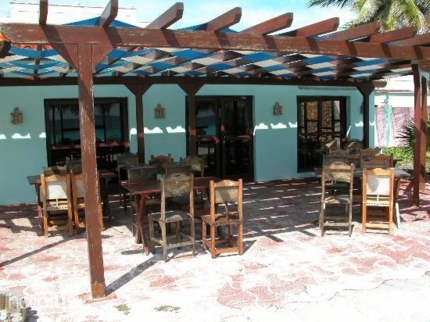 el espigón beach snack bar