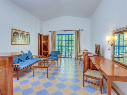 XTRA SOL SUITE Room