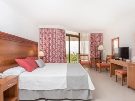 DOUBLE WITH BALCONY ROOM