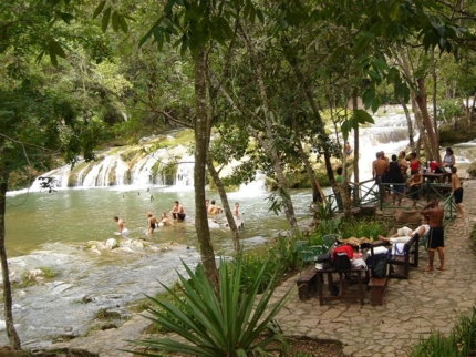 El Bambú Restaurant (San Juan river)