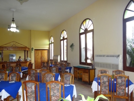 Buffet Restaurant Leningrado