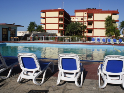 Caisimú Pool Snack Bar