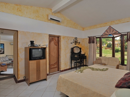 Luxe Bungalow