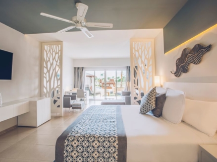 CORAL JUNIOR SUITE