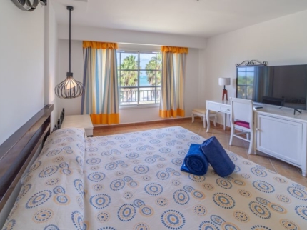 SUITE HARMONY CLUB MUSIQUE Room