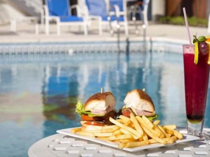 Caneyes Pool Snack Bar