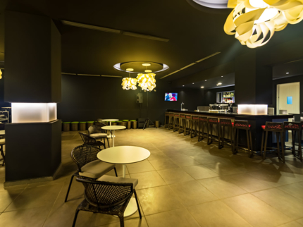 spot bar