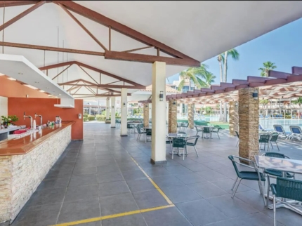 Pool snack bar (Arenas Blancas hotel section)