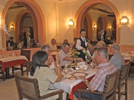 A la carte international Restaurant El Rancho