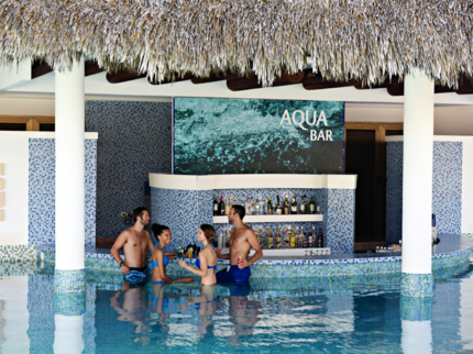 Aqua Bar