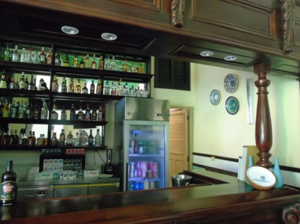 La Calesa Lobby Bar