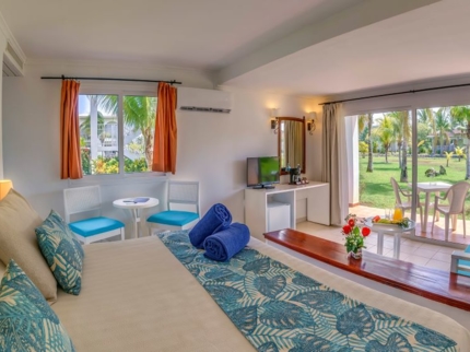JUNIOR SUITE ROOM