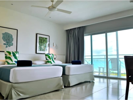 DELUXE OCEAN VIEW
