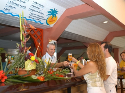 Pool Snack Bar Los Cocos