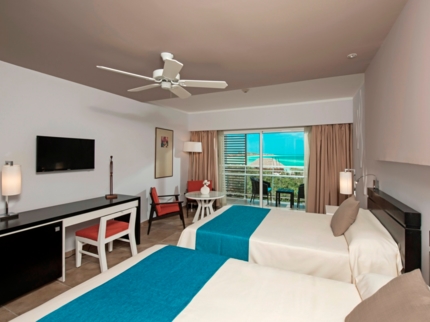 standard sea view room