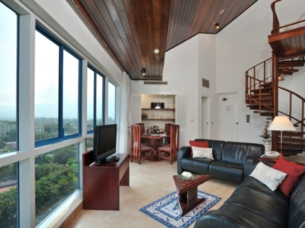 The Level Master Suite Room