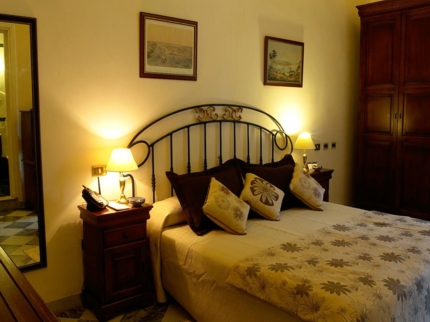 Junior Suite Room