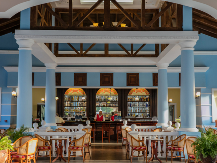 Matanzas Lobby bar