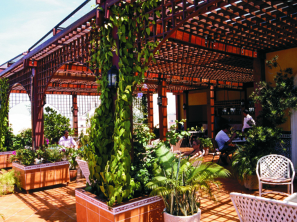 Ernest Hemingway Terrace Bar