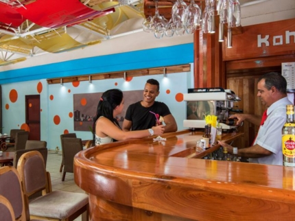 Bar Lirio Hotel Kohly