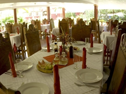 A la carte Cuban restaurant La Yamagua