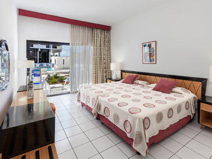 Habitacion-Estandar y Vista Parqueo