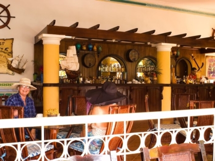 Caribe Lobby bar