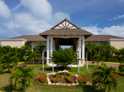 Royalton Cayo Santa María Resort & Spa hotel entrace