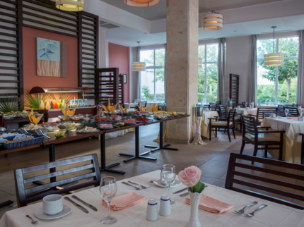 International Restaurant Eggscellence