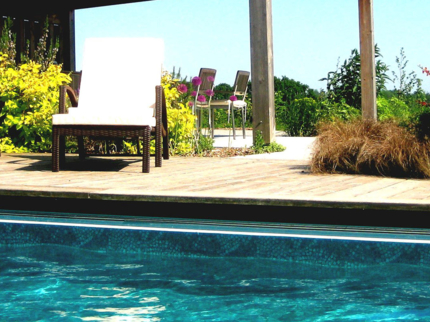 BURBUJAS POOL BAR