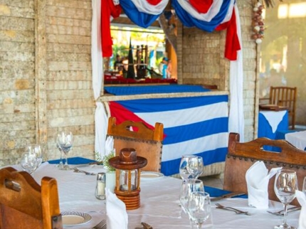 CANDELA Restaurant