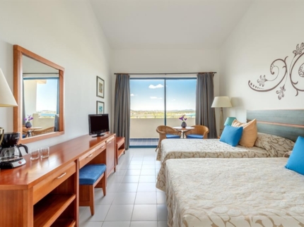 Superior Ocean Room
